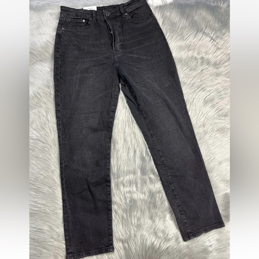 H&M & Denim Black High Waist Mom Jeans Size 8